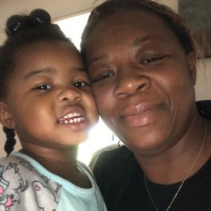 Meet your Posher, Breslyn